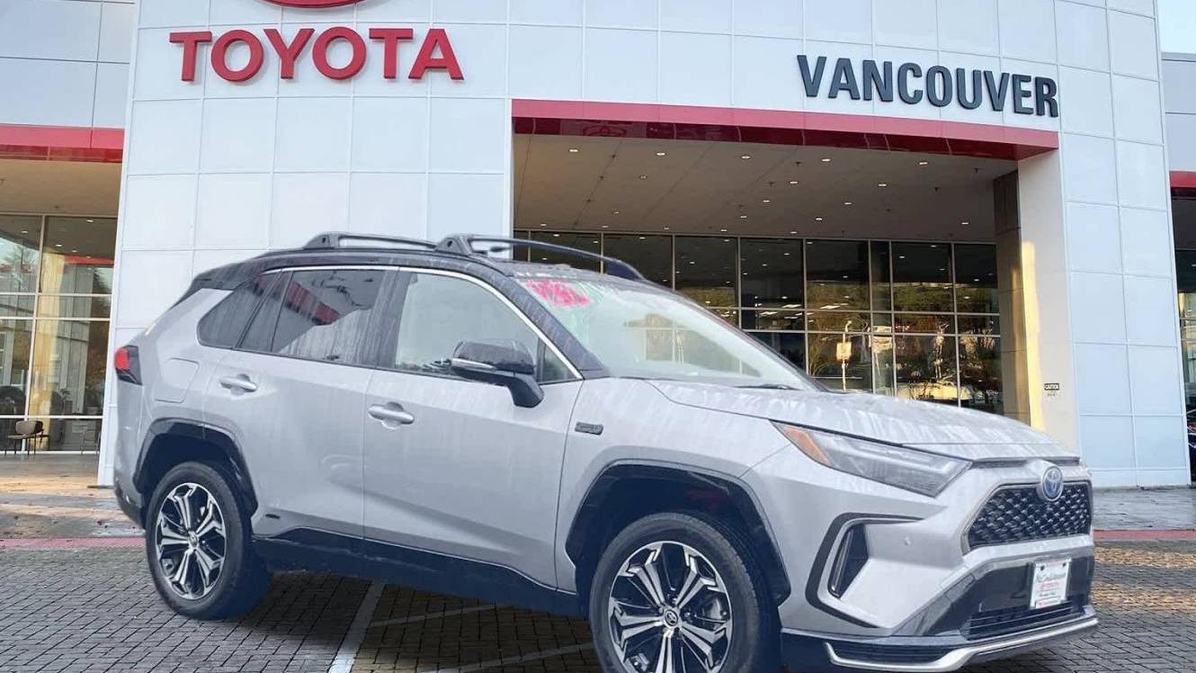 TOYOTA RAV4 PRIME 2023 JTMFB3FV3PD139762 image